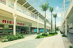Tổ hợp Thương mại và Giải trí Halong Marine Plaza